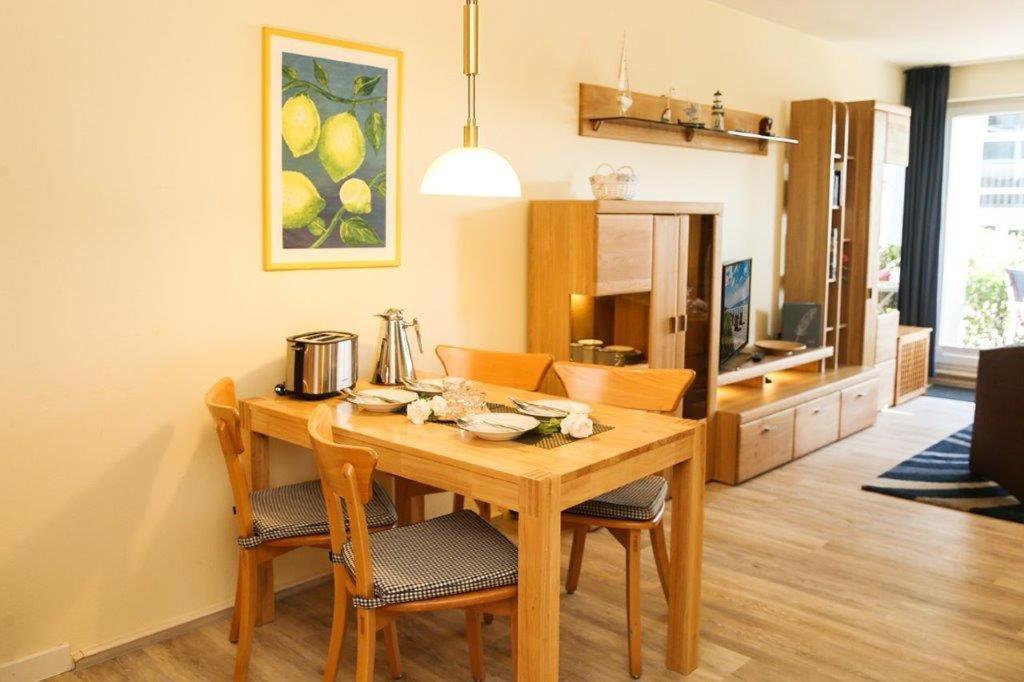 Appartementanlage Yachthafenresidenz Kuehlungsborn Luaran gambar